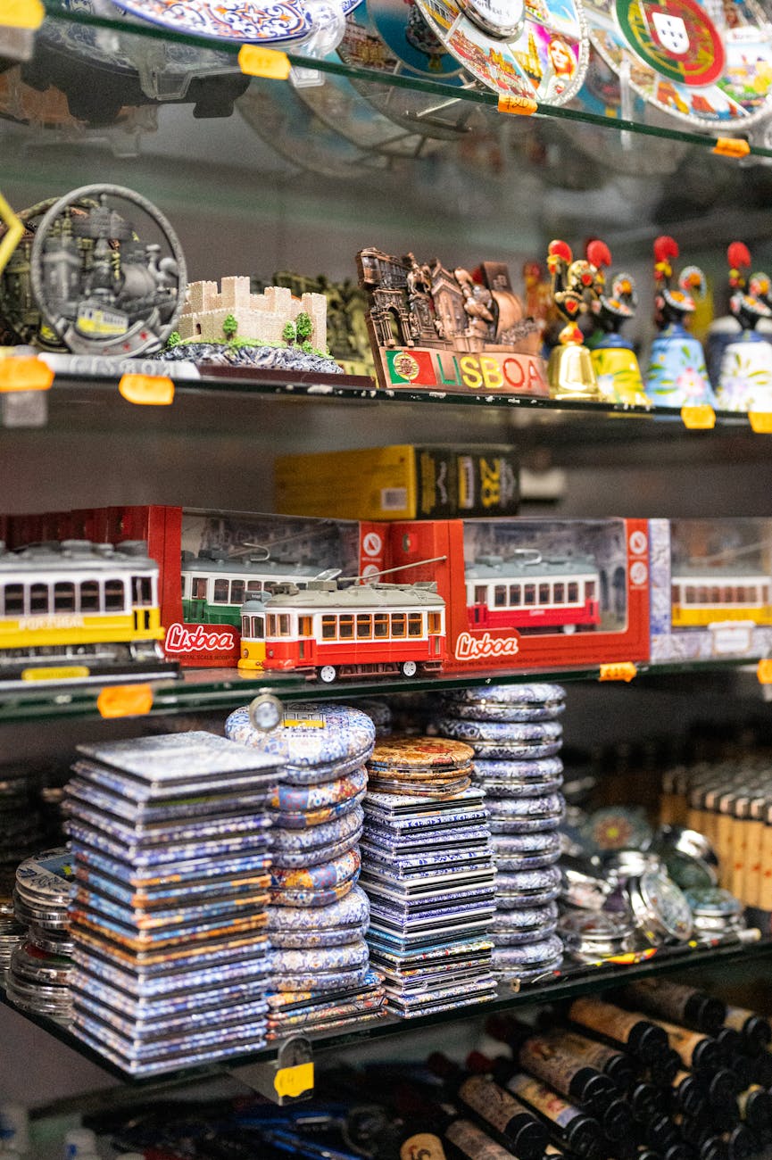 Lembrancinhas de Viagem: O Guia Definitivo do que Vale a Pena e do que é Puro&nbsp;Chavão